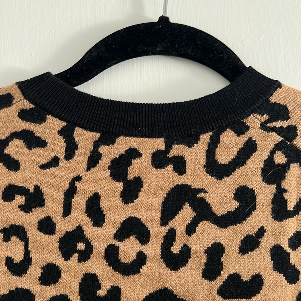 Leopard Print Sweater - image 8